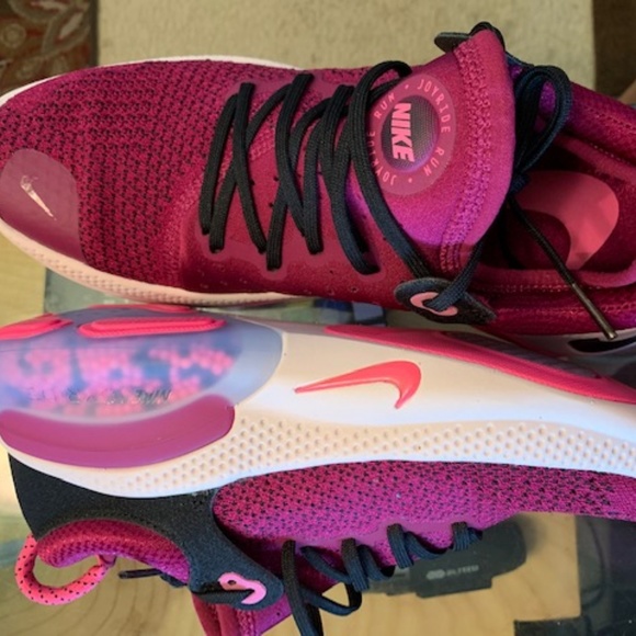 NIKE Shoes - NIKE JOYRIDE FUN Rasberry Red Black-Pink Blast